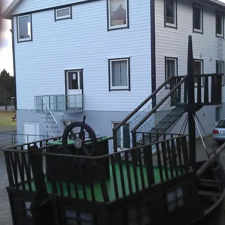Hostel Vaerlandet Gjesteheim *