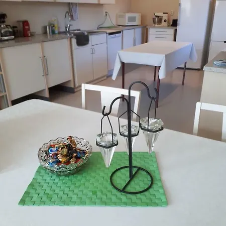Vandrarhem Vaerlandet Gjesteheim